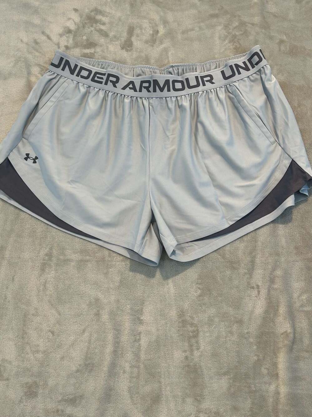 Under Armour Women's Play Up 3.0 Shorts Gray 3X
